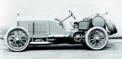 Benz 150 hp Grand Prix se stal základem pro ještě výkonnější speciál, který by byl schopen překonat hranici rychlosti 200 km/h – Benz 200 hp.