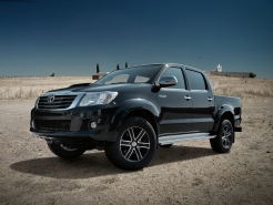 dezent-tj-dark-toyota-hilux-imagepic01 94967