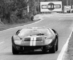 Ford vyhrál 24 h Le Mans poprvé v roce 1966, následovala tři další vítězství GT40 do roku 1969