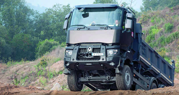 Zákazníci, kteří provozují vozidla v náročných podmínkách, tak mohou díky Renault Trucks těžit z kvalit automatizované převodovky, tj. komfortu při řízení a snížené spotřebě pohonných hmot.