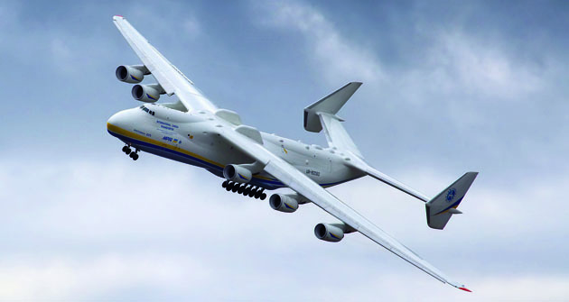 V současnosti létá Antonov An-225 Mrija v barevném provedení ukrajinského provozovatele Avialinii Antonova s imatrikulací UR-82060.