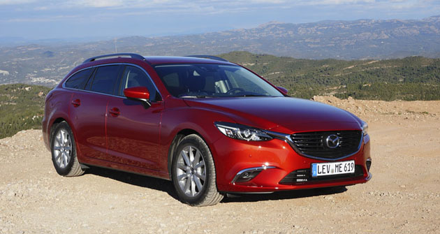 Rozšířením nabídky Mazda 6 jsou verze AWD s pohonem všech kol