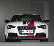 Audi RS5 TDI Concept s pohonnou jednotkou, kombinující dvě výfuková turbodmychadla a elektrický kompresor