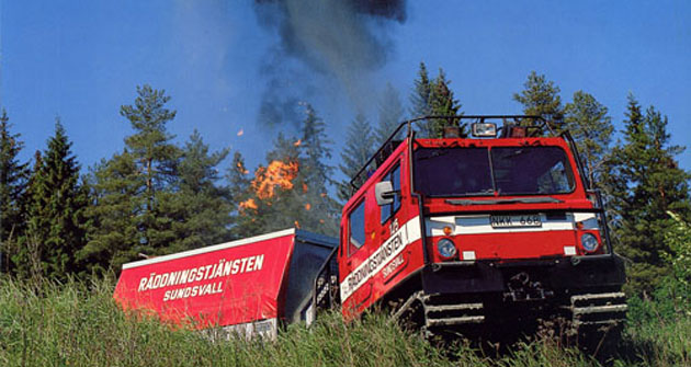 Hägglunds Bv 206 jako terénní hasičské vozidlo v Sundsvallu