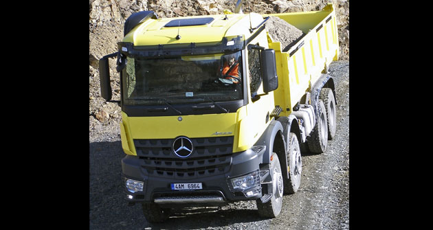 Mercedes-Benz Arocs 4146 8x6 sklápěč