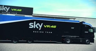 Vozy značky Iveco jsou i letos v autoparku závodního týmu SKY VR46.
