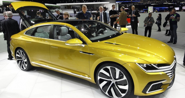 Volkswagen  Sport Coupé Concept GTE  při premiéře  na Ženevském autosalonu 2015