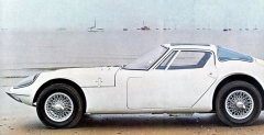 Atmosféra bezstarostných šedesátých let, kdy byl Marcos 1600 GT automobilovou hvězdou první velikosti