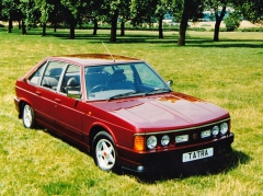 Prototyp Tatra 613 pro britský trh v úpravě Tima Bishopa (1992)