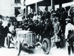 V roce 1924 byl Christian Werner na Sicílii s Mercedesem s přeplňovaným motorem poněkud nečitelným favoritem.