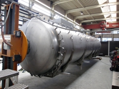 V závodě v Žebráku se již přes dva roky vyrábějí cisternová vozidla