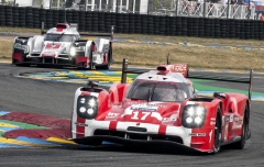 Druhé místo obsadil Porsche 919 Hybrid favorizované posádky Bernhard/Webber/Hartley