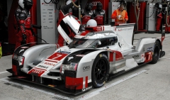 Pro letošních 24 h Le Mans vyvinuli u Audi speciální verzi s novou aerodynamikou pro menší přítlak a větší maximální rychlost