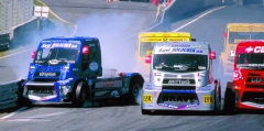 Václav Král designoval pro Martina Koloce zcela nové, originální a čistě české závodní vozidlo v roce 1999. Okruhový truck Buggyra Mk001 kategorie Super Race Truck s kabinou vycházející z Avide řady D.