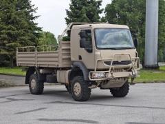 Varianta Tatry T 810 s konfigurací pohonu 4x4