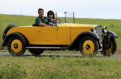 Manželé Kupkovi s roadsterem typu Z 18 (1928)
