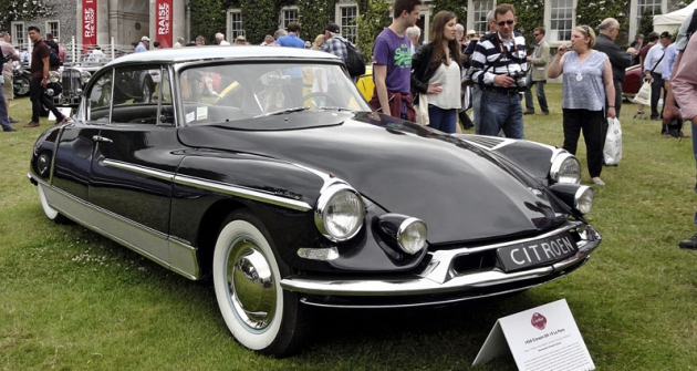 Citroën DS-19 Coupé Le Paris, dílo pařížské karosárny Henri Chapron (1958)