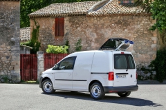VW Caddy se skříňovou karoserií může dostat za příplatek i střešní otvor tzv. „žirafon“