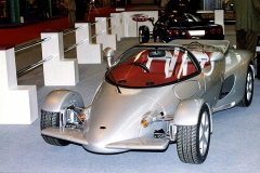V říjnu 1998 se na Birminghamském autosalonu představil nový sportovní vůz DZ Convertible