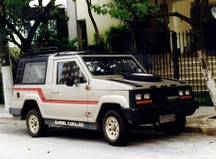 Zjevně nejvyspělejší typ Carajás s kapalinou chlazeným čtyřválcem VW 1.8 Santana vpředu a pohonem zadních kol (São Paulo 1994)