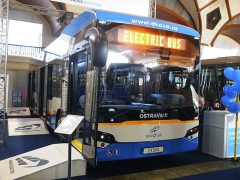 Elektrický autobus Ekova
