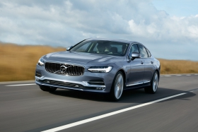 170075-location-front-quarter-volvo-s90-mussel-blue 103607