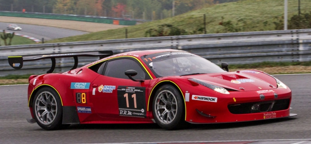 Dvanáctihodinový Epilog Brno  2015 přinesl vítězství týmu Scuderia Praha s vozem Ferrari 458 Italia GT3