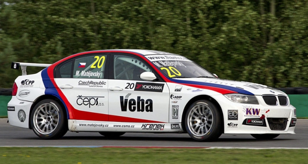 Michal Matějovský (BMW 320si),  mistr ETCC 2015 ve třídě Super 2000 TC2