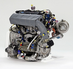 Nový motor 1.6 Turbo má zvýšený výkon na 234 kW (318 k)