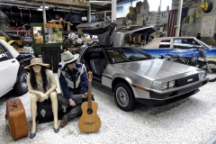 De Lorean DMC-12, pokus o sportovní vůz s křídlovými dveřmi, jehož produkce se rozběhla v Severním Irsku (1981)