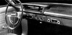 V šedesátých letech také v interiéru amerických vozů převládly jednodušší čisté linie...