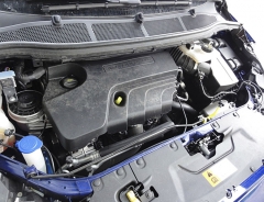 Nejvýkonnější verze 2.0 TDCi Bi-Turbo nabízí 154 kW (210 k)