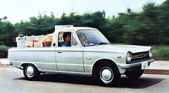 Mitsubishi Colt 1100 Truck (A82P), klasický pikap s užitečnou hmotností 500 kg (1970)