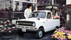 Klasický Minica Pick-Up, se vzduchem chlazeným dvouválcem 359 cm3/26 k (19 kW) a užitečnou hmotností 350 kg (1970)