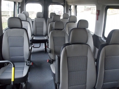 Pohodlná a prostorná sedadla pro cestující