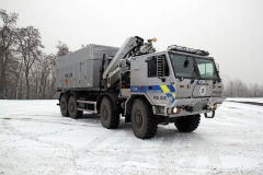 Tatra Force 8x8, kontejnerový nosič s balistickou ochranou pro pyrotechnickou službu Policie ČR (Contystem)