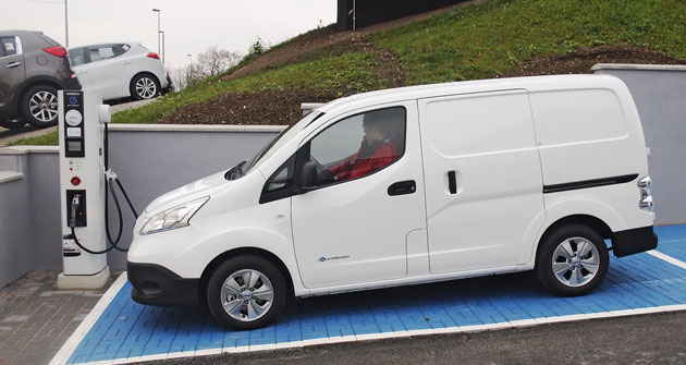 Elektrovůz Nissan NV 200