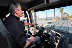 Christian Vinet jezdí jako profesionální řidič již dvacet tři let – má tedy ke schopnostem vozidel co říci.