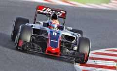 Přestože testování nepodává skutečný obraz o výkonech týmů, Grosjeanovo druhé místo třetí den v Barceloně bylo povzbuzením