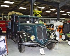 Berliet Gazo-Bois typu VDANG 3,5 t byl uveden na trh v roce 1937, jeho motor spaloval dřevoplyn z generátoru Imbert (za války prodáno tři tisíce vozů)