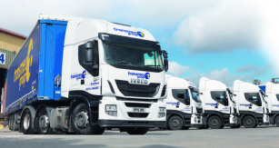 Stredne ťažké a ťažké úžitkové vozidlá Iveco Stralis, Trakker a Eurocargo a autobusy Iveco Bus Urbanway, Crealis, Crossway a Magelys spĺňajúce požiadavky kroku A normy Euro VI sú vybavené technológiou HI-SCR.