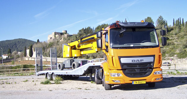 Testovaná souprava DAF LF 250 FT 4x2 EU6