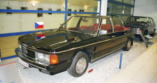 První vůz Tatra 613 K  z roku 1981 opatrují ­v ­Technickém muzeu  v Kopřivnici