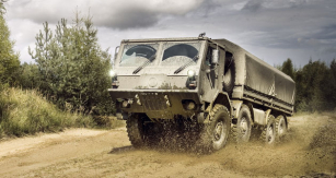 Tatra Force 790R99 8x8