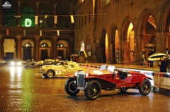 Lancia Lambda Tipo 221 Spider Casaro z roku 1928 se čtyřválcem 2568 cm³ dosahuje výkonu až 69 koní při 3250 min-1