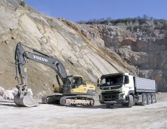 Automatické řízení trakce s uzávěry diferenciálů (Automatic Traction Control) pro řadu FM – zvýšení průchodnosti v těžkých provozních podmínkách a ulehčení práce řidiče