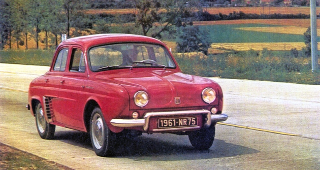 Renault Dauphine model 1961 s odpružením Aérostable, tehdy označovaný jako největší úspěch francouzské automobilové konstrukce