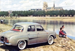 Luxusní model Ondine na nábřeží v Paříži (výroba 1961 – 1962)
