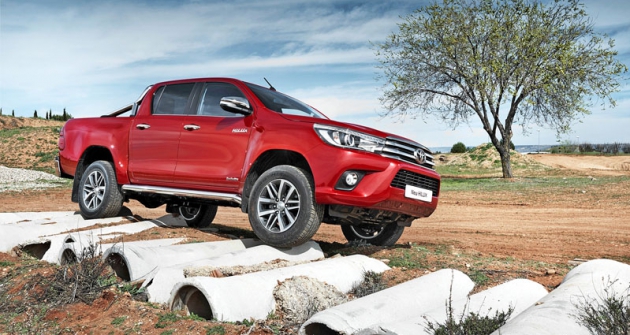 hilux-exterior-61-dpl 112204 hilux-exterior-61-dpl 112204