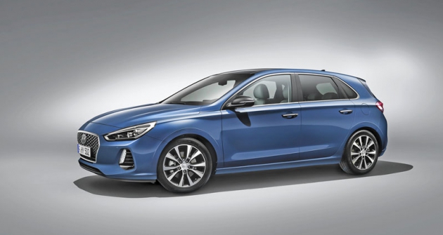 hyundai-i30-new-generation-7-8-front 112517 hyundai-i30-new-generation-7-8-front 112517
